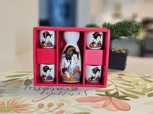 Juego de cerámica para sake japonés .