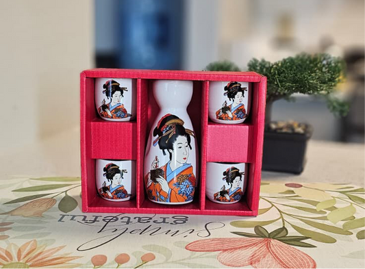 Juego de cerámica para sake japonés .